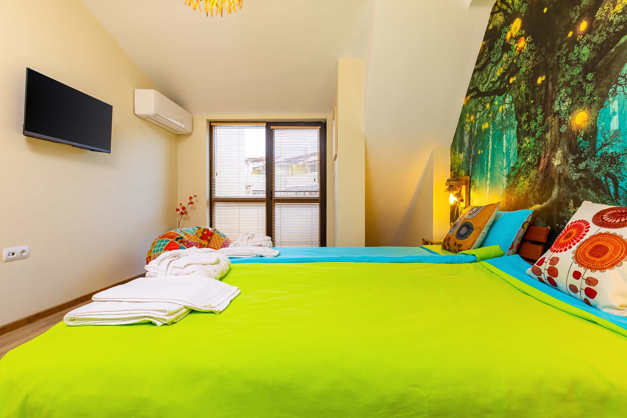 ApArt Plovdiv Apartment - Wood Bedroom