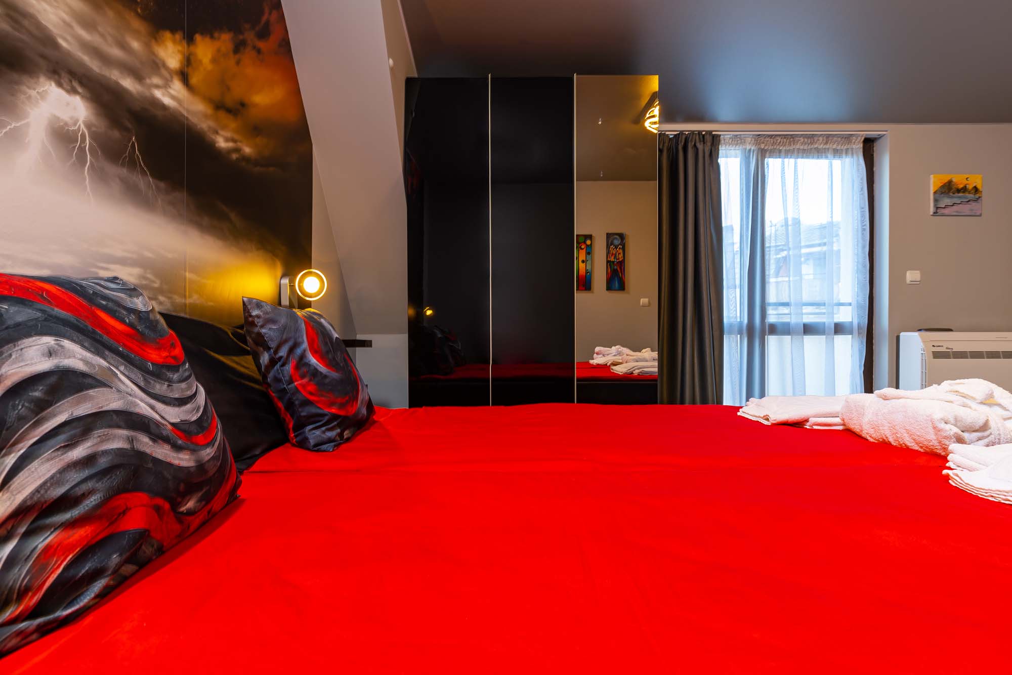 ApArt Plovdiv Apartment - Cosmic Bedroom